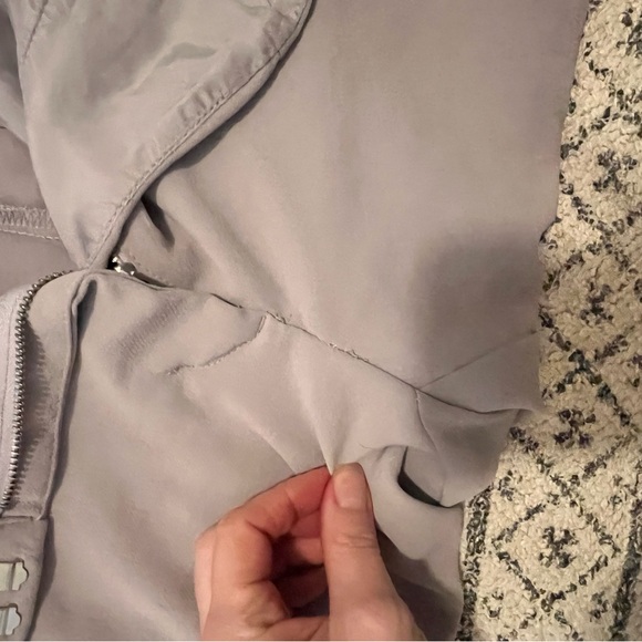 Aritzia Wilfred Effortless pants - Picture 5 of 9